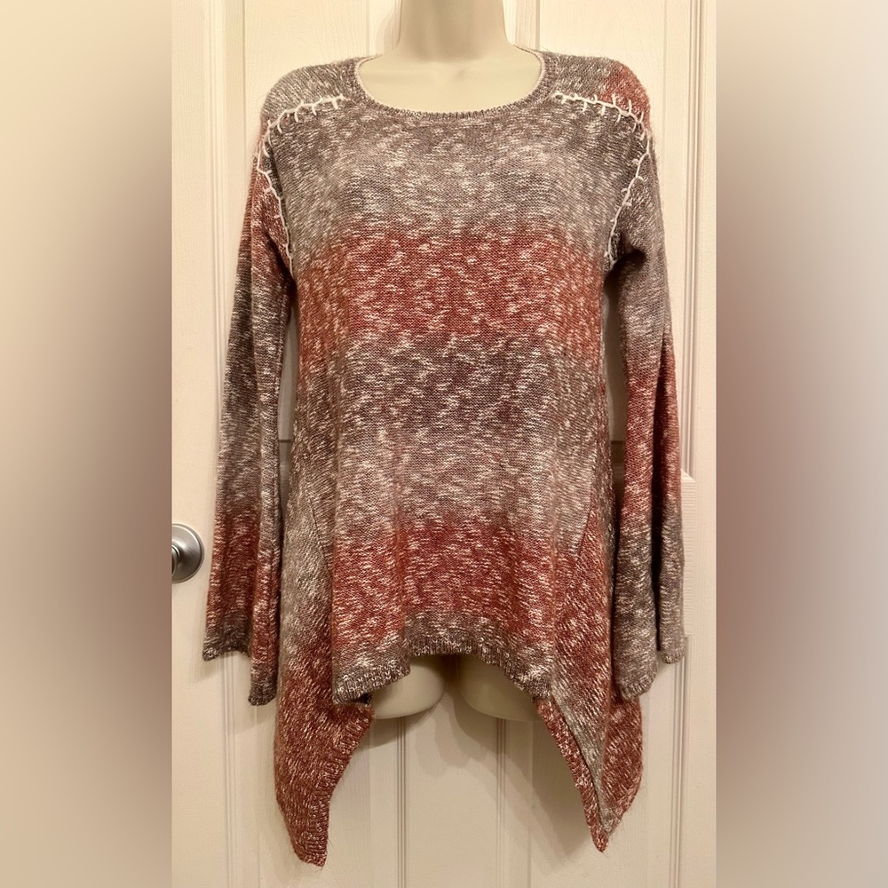 Knox Rose sweater